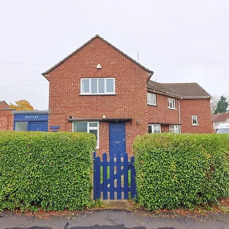 Guest house Crokeswood Walk 3 Bed House Bristol