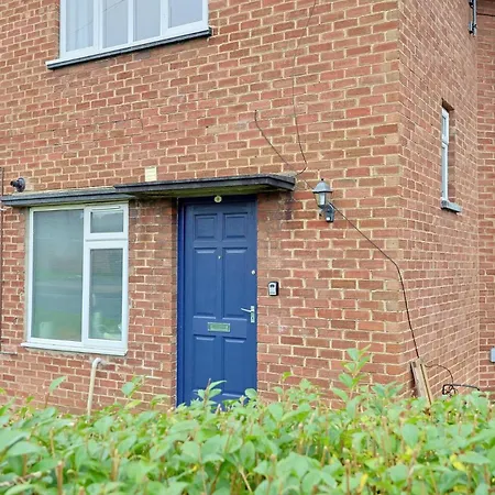 Crokeswood Walk 3 Bed House