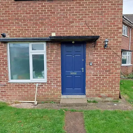 Crokeswood Walk 3 Bed House 3* Bristol
